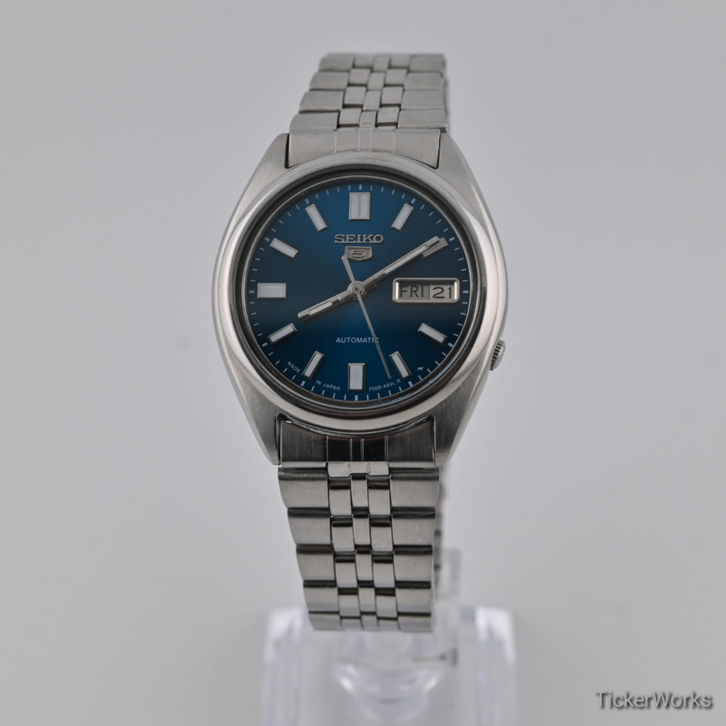 Seiko 5 Automatic 7009 Aqua Marine Arabic Dial 1980s Vintage Watch