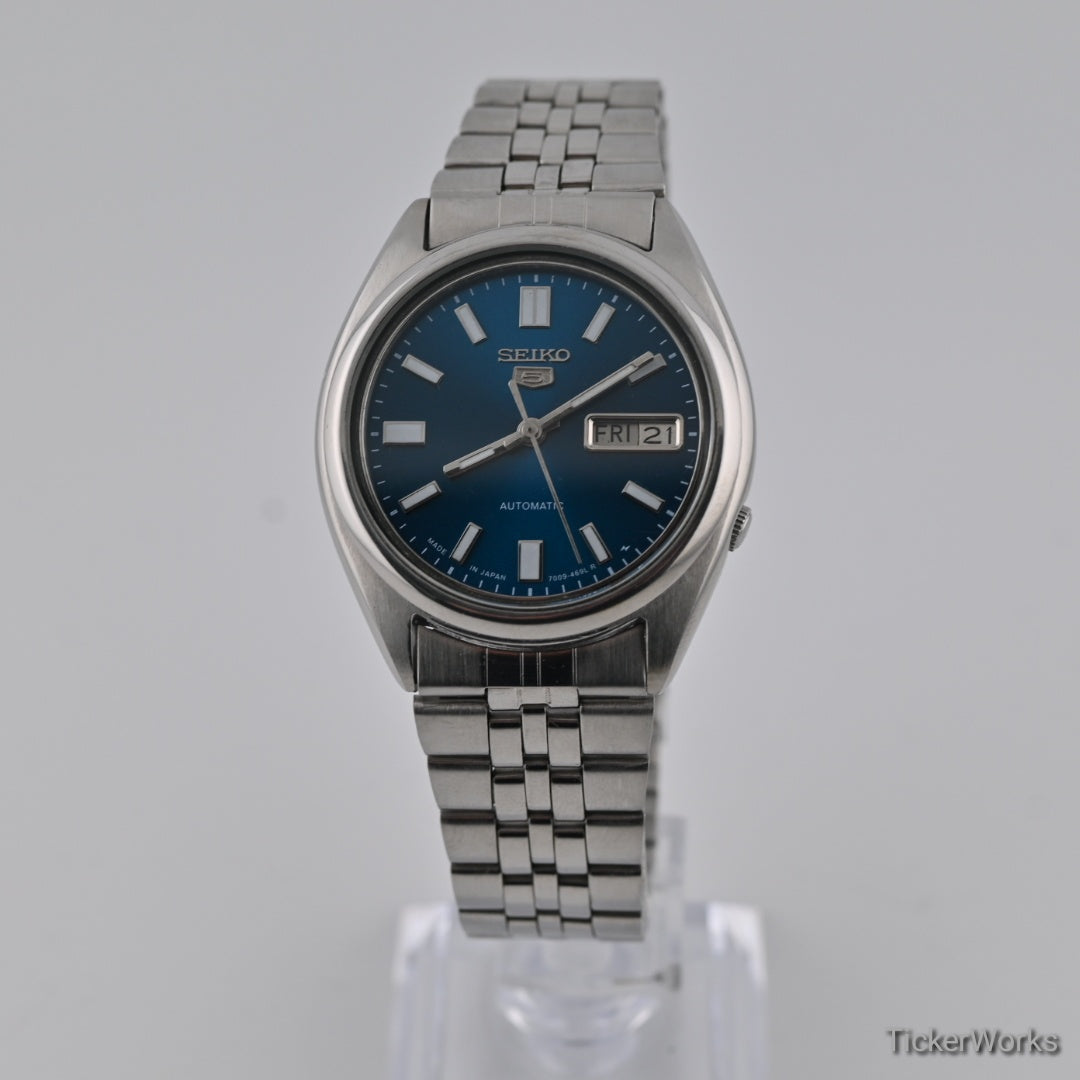 Seiko 5 Automatic 7009 Aqua Marine Arabic Dial 1980s Vintage Watch