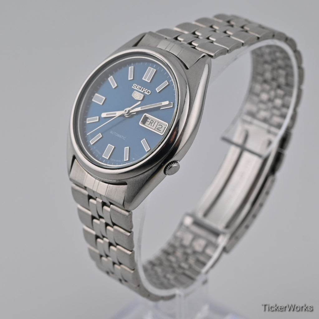 Seiko 5 Automatic 7009 Aqua Marine Arabic Dial 1980s Vintage Watch