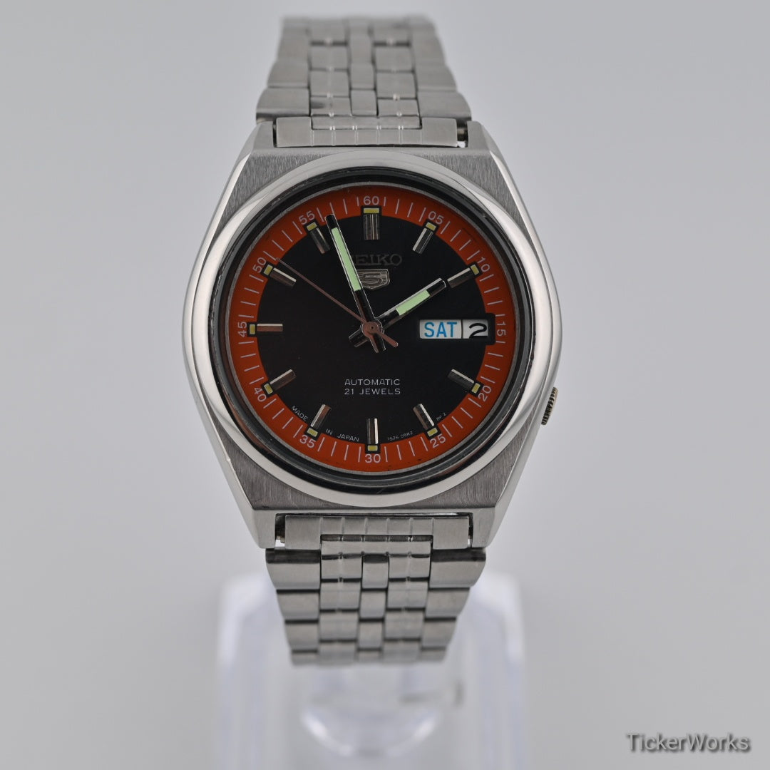 Seiko 5 Automatic Black Burnt Orange Day-Date 1990s 37mm