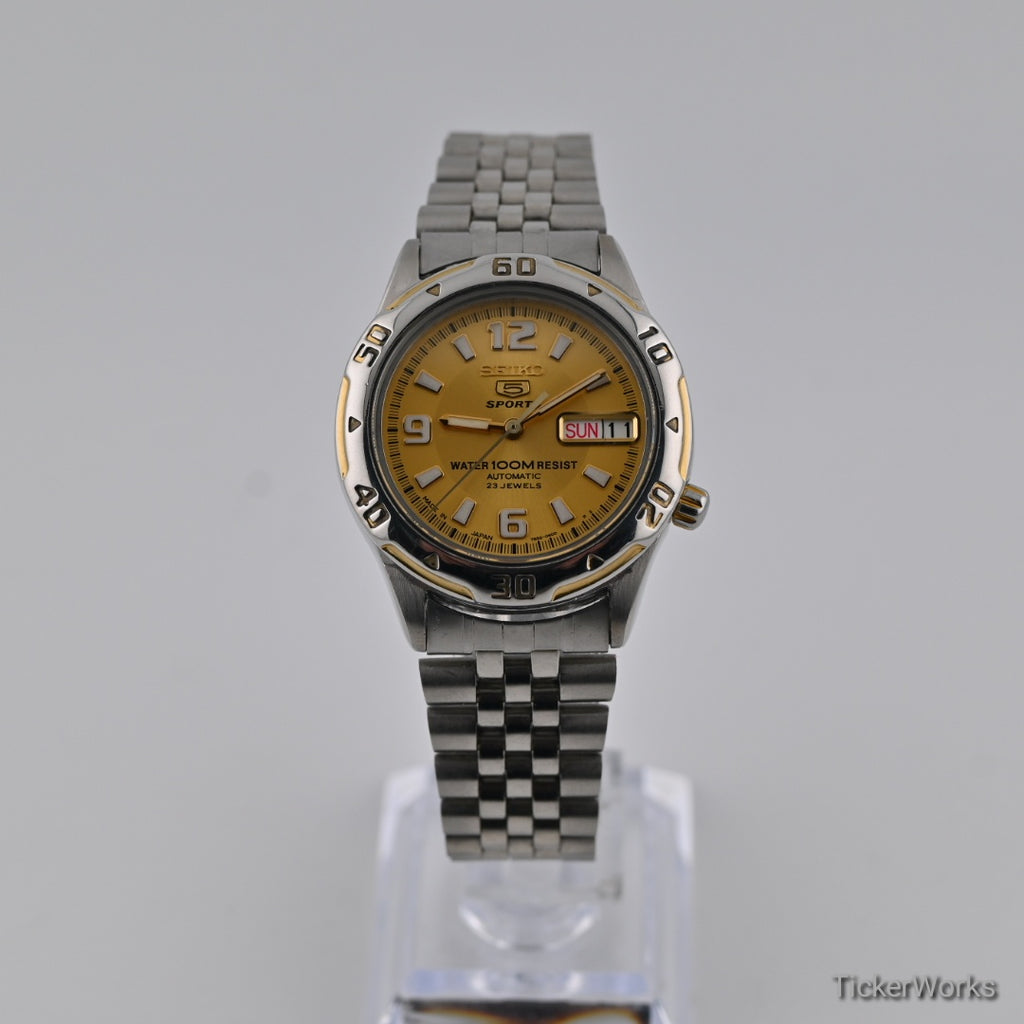 Seiko 5 Sports Automatic Gold Day-Date 1990s 36mm