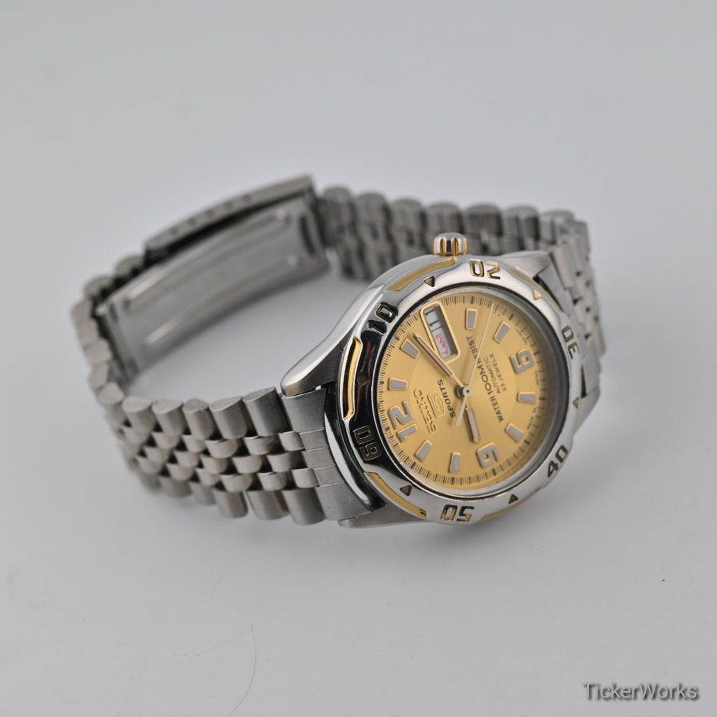 Seiko 5 Sports Automatic Gold Day-Date 1990s 36mm