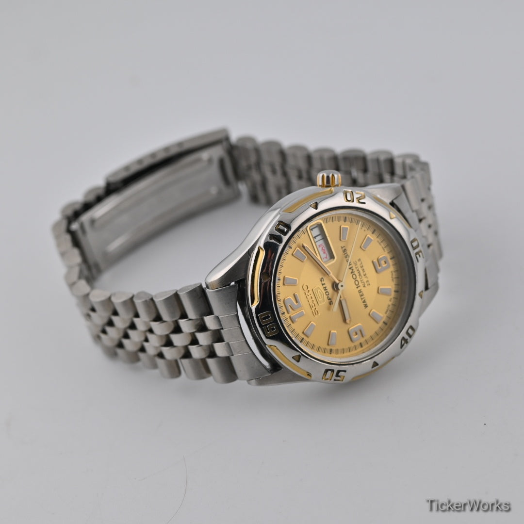Seiko 5 Sports Automatic Gold Day-Date 1990s 36mm