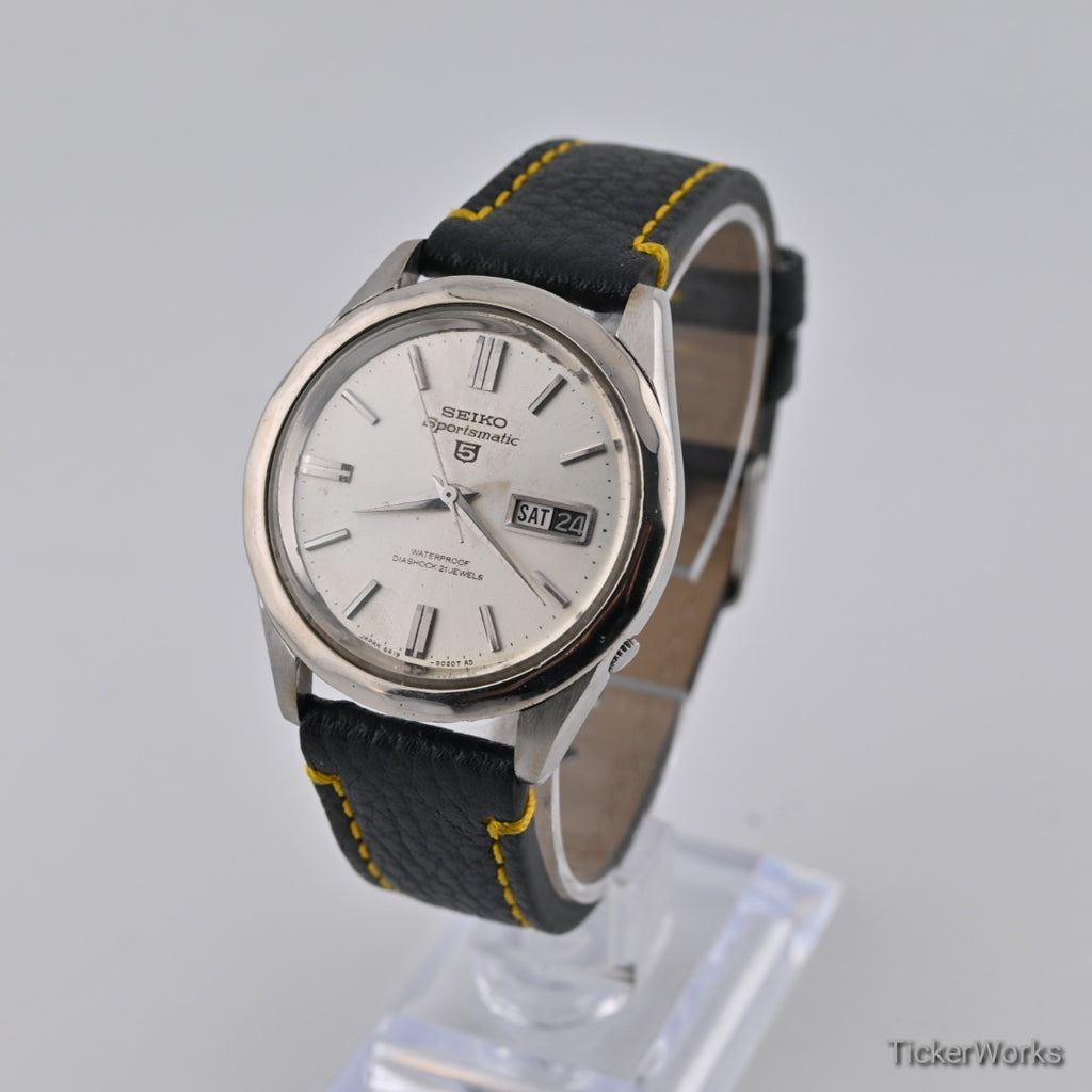 Seiko 5 Sportsmatic 6619 Sunburst Silver Day-Date 1960s 39mm
