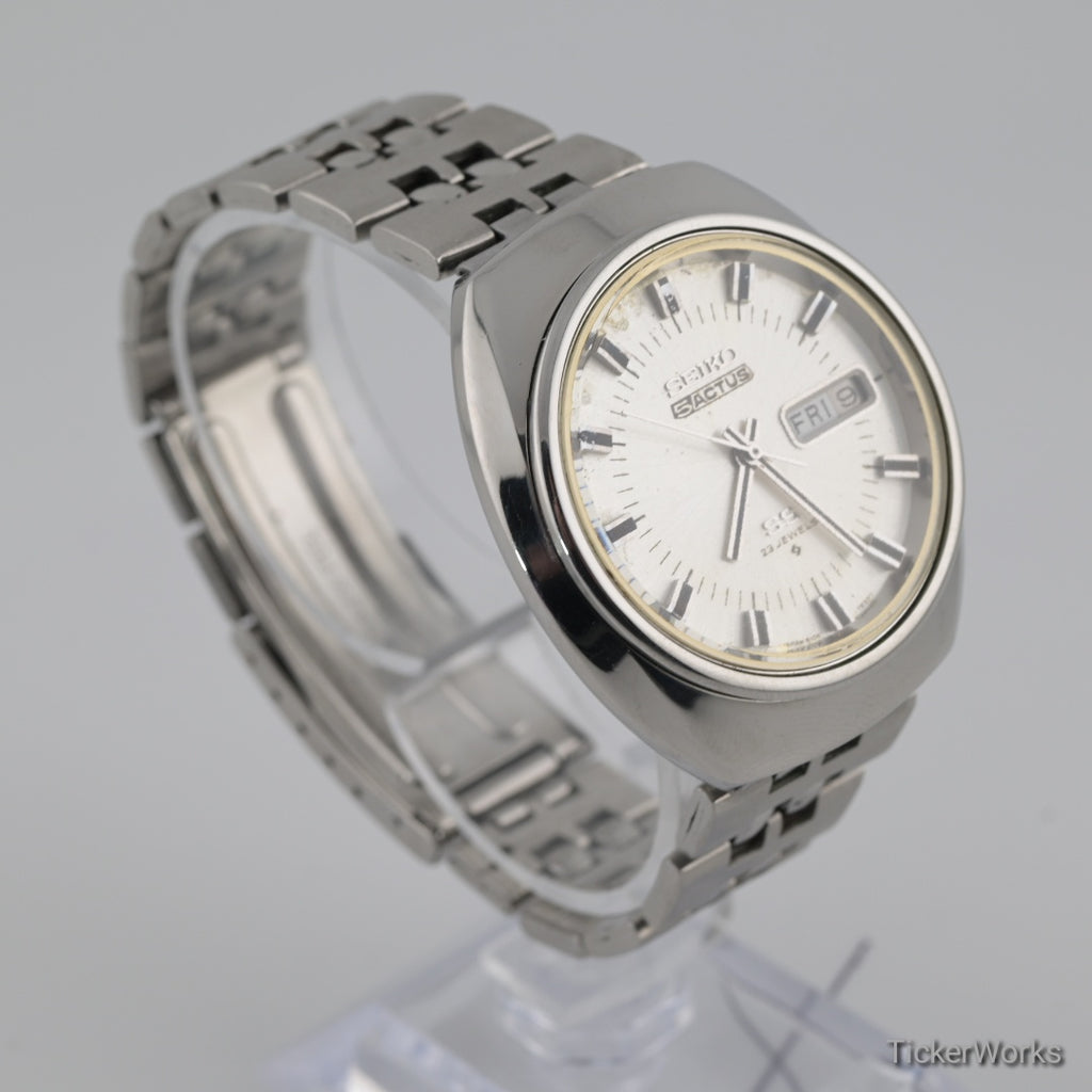 Seiko Actus SS Automatic Silver Day-Date 1970s 37mm