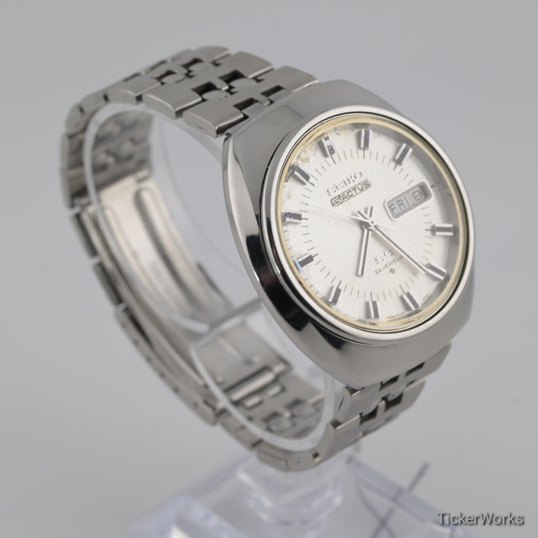 Seiko Actus SS Automatic Silver Day-Date 1970s 37mm