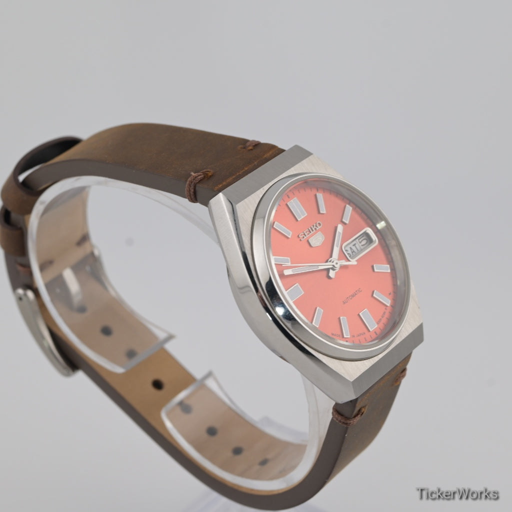 Seiko 5 Automatic 6309 Sunburst Orange Day-Date 1980s 35mm