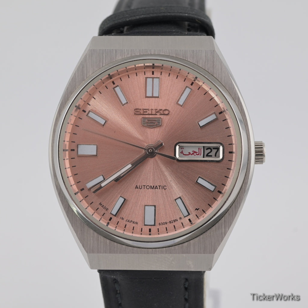 Seiko 5 Automatic Salmon Pink Day-Date 1980s 35mm