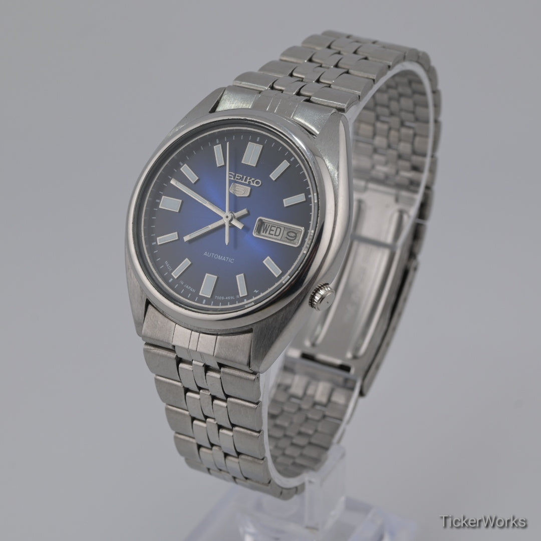 Seiko 5 Automatic 7009 Refurbished 1980s Sunburst Blue Dial 37mm 17J