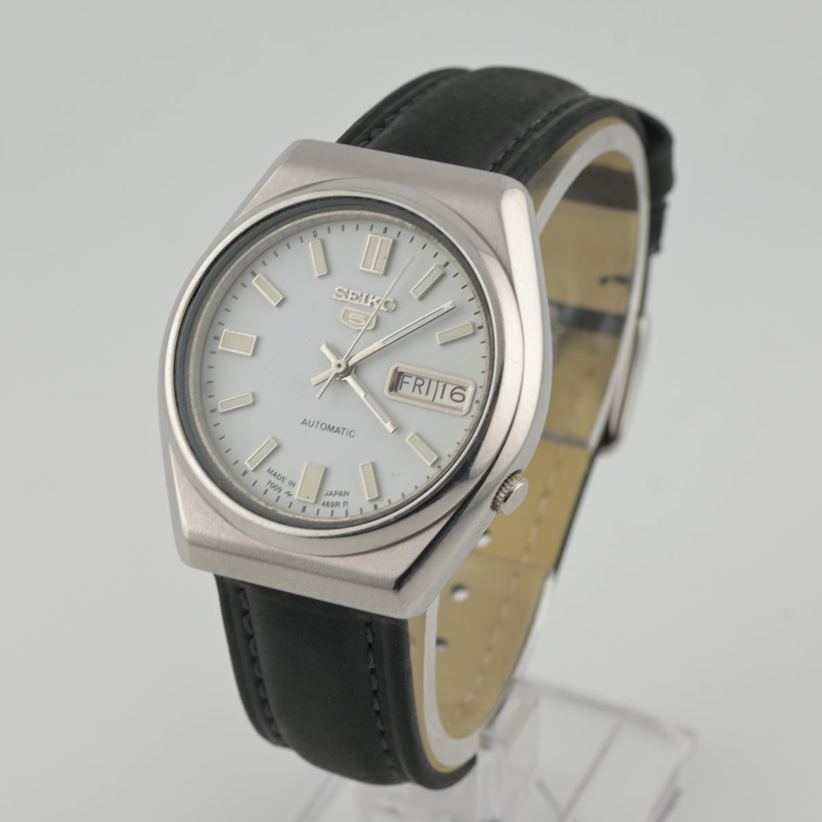 Seiko 5 7009 Refurb Original Movement Case White Dial 1980s 37mm