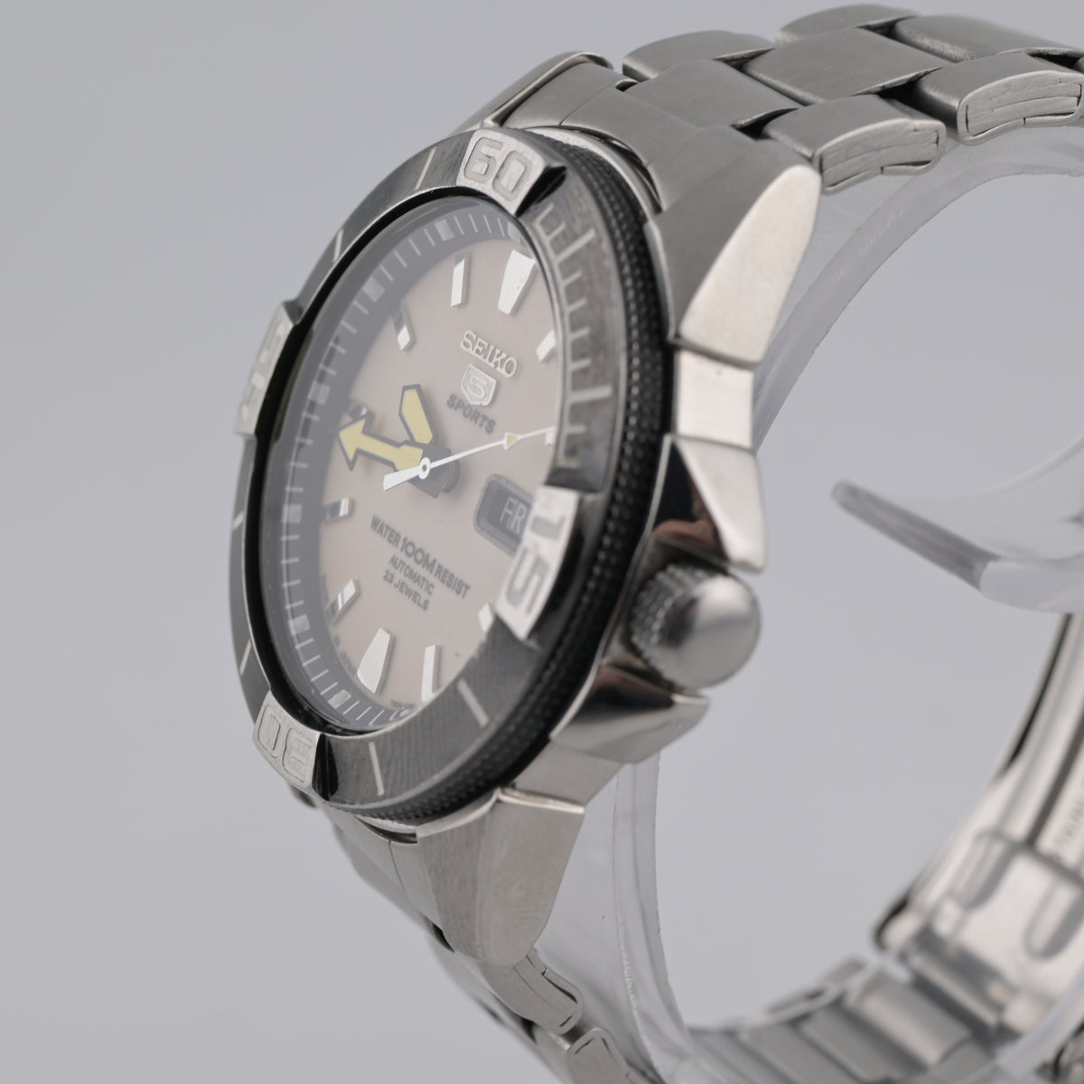 Seiko 5 Sports 7S36-02H0 Full Lume Dial 2000s 40mm Automatic Eng/Arabic Day