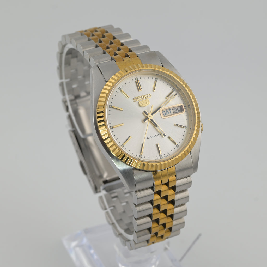 Seiko 7009-3110 Refurbished 1980s Champagne Dial 37mm