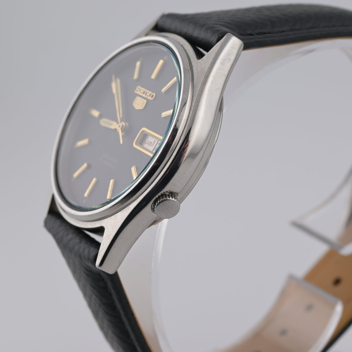 Seiko 7009-3101 1980s Black/Gold Dress Dial 37mm