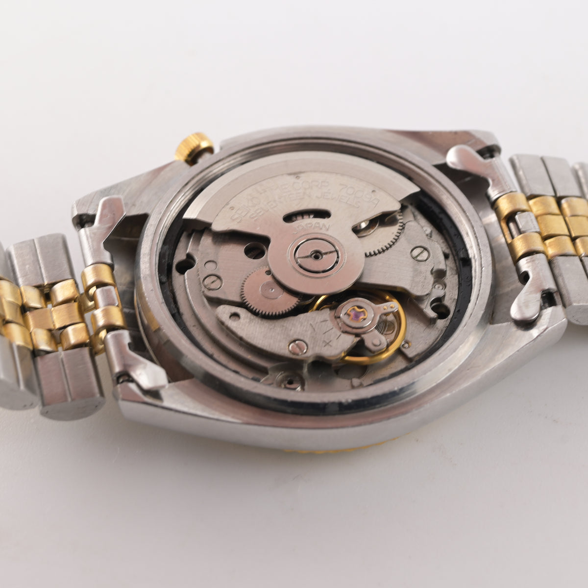 Seiko 7009-3110 Refurbished 1980s Champagne Dial 37mm