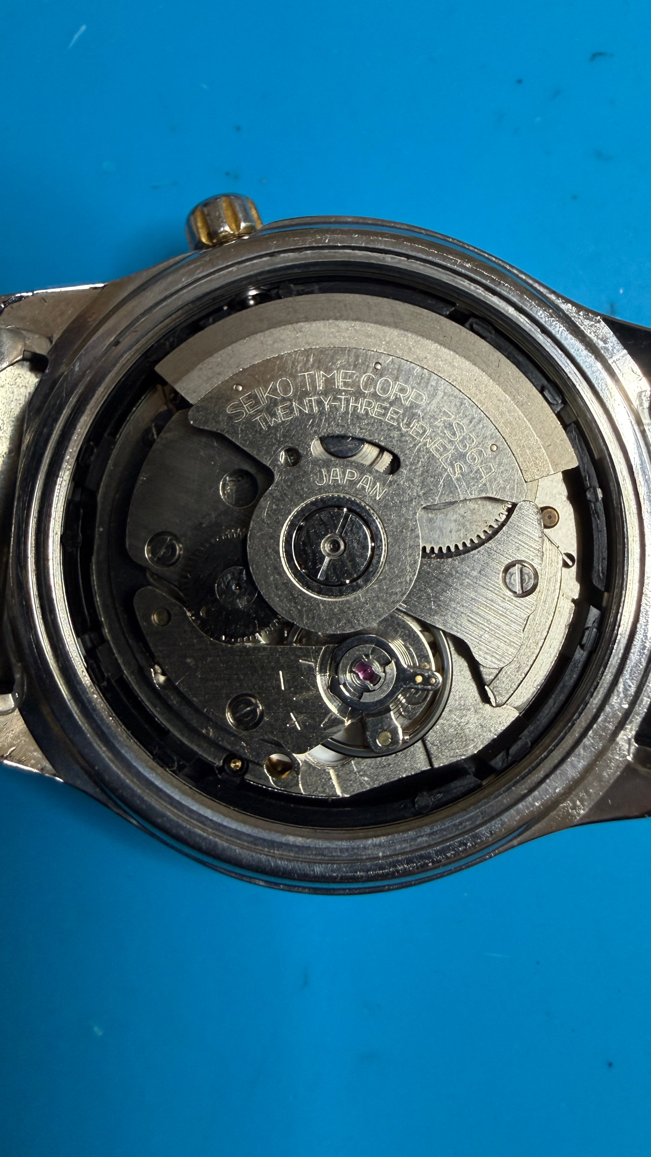 Seiko 5 Sports Automatic Gold Day-Date 1990s 36mm